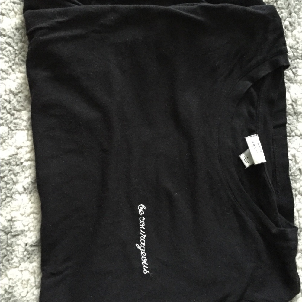 Minimal Black Tee